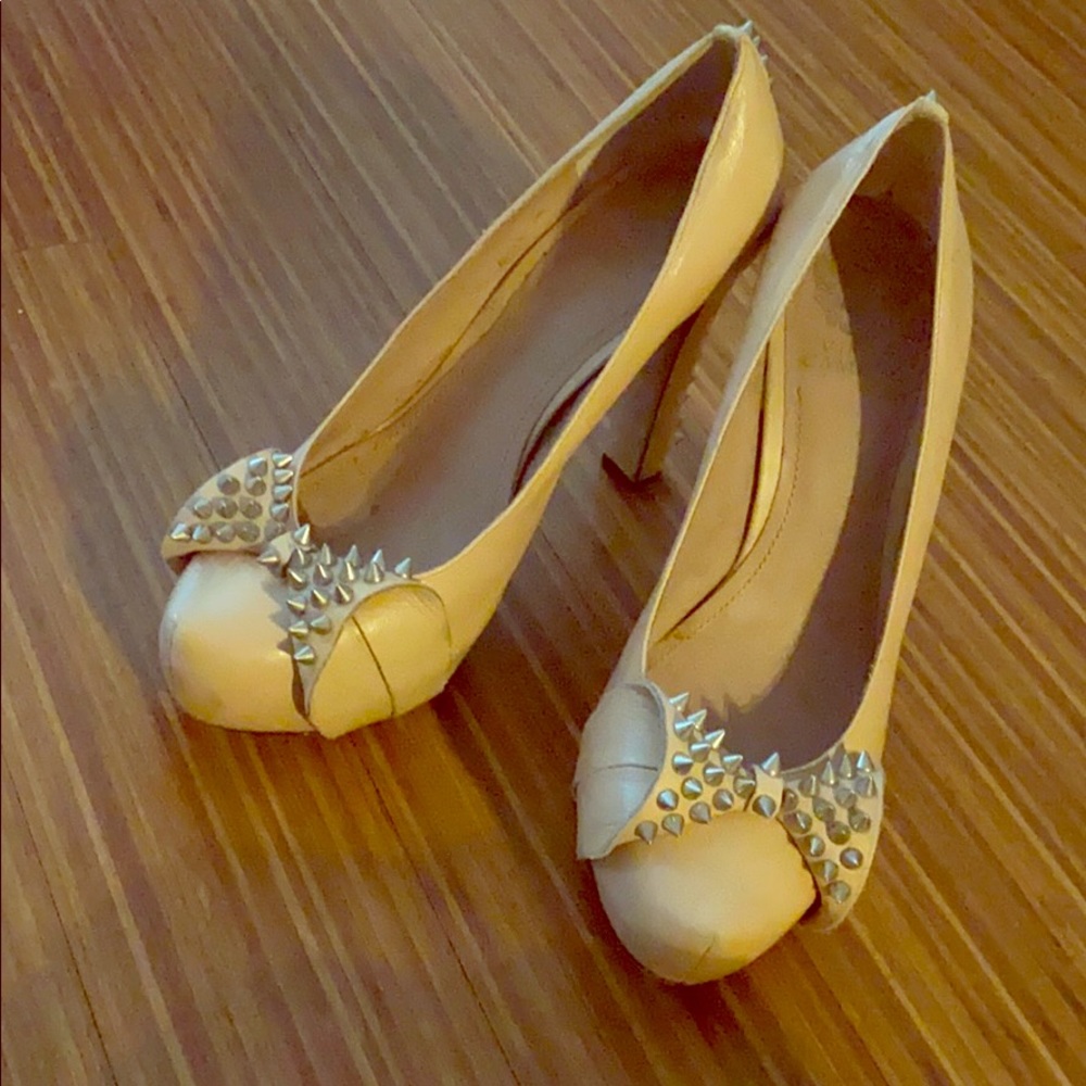 Vince Camuto Jamma Spike Bow Heels